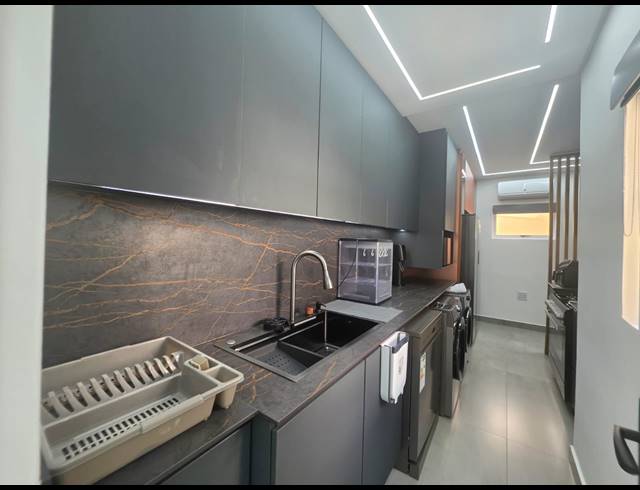 3 BEDROOM APARTMENT FOR SALE IN LA LUCIA